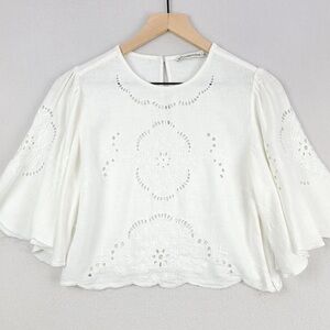 Abercrombie angel sleeve embroidered top